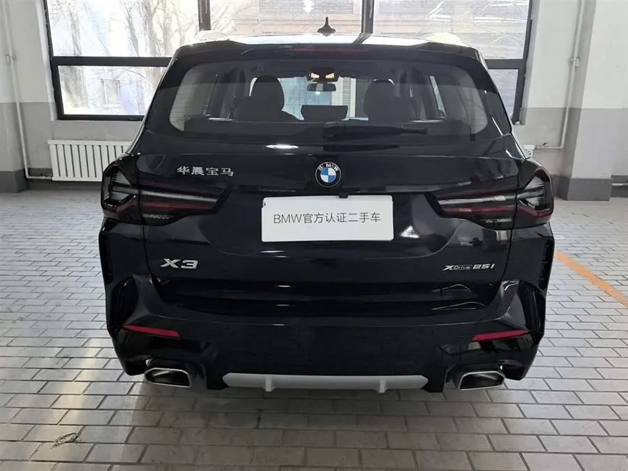 بي إم دبليو X3 2023 xDrive25i مجموعة M الرياضية